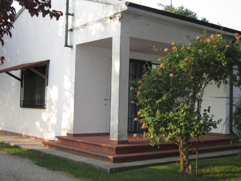 Villa Unifamiliare - Indipendente FERRARA vendita  Malborghetto  AREA CASA