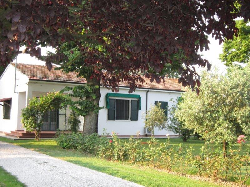 Villa Unifamiliare - Indipendente FERRARA vendita  Malborghetto  AREA CASA