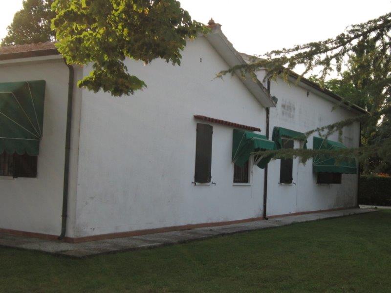 Villa Unifamiliare - Indipendente FERRARA vendita  Malborghetto  AREA CASA