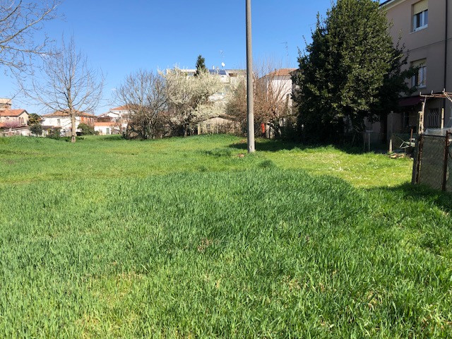 Appartamento FERRARA vendita  Via Arginone  AREA CASA