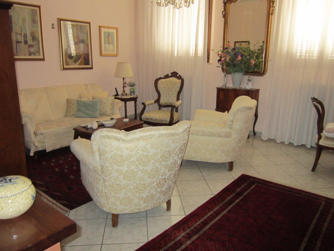Villa Unifamiliare - Indipendente FERRARA vendita  Piazza Ariostea  AREA CASA