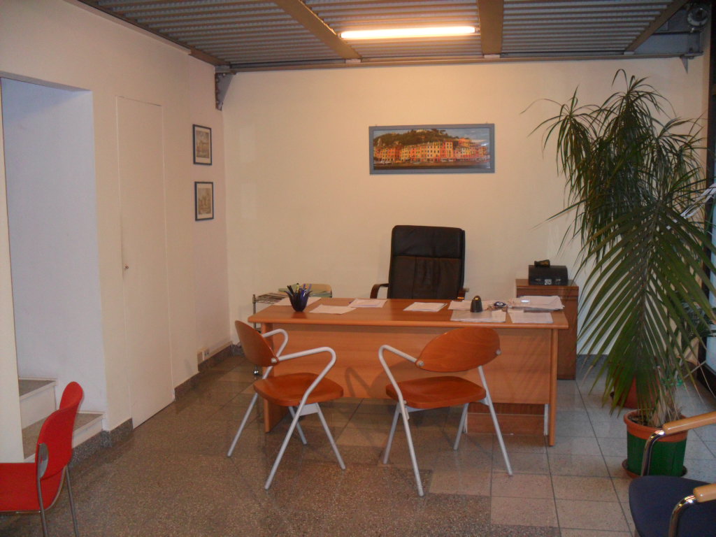Ufficio - Loc.Com. FERRARA vendita  Entro Mura  ARIOSTEA IMMOBILIARE