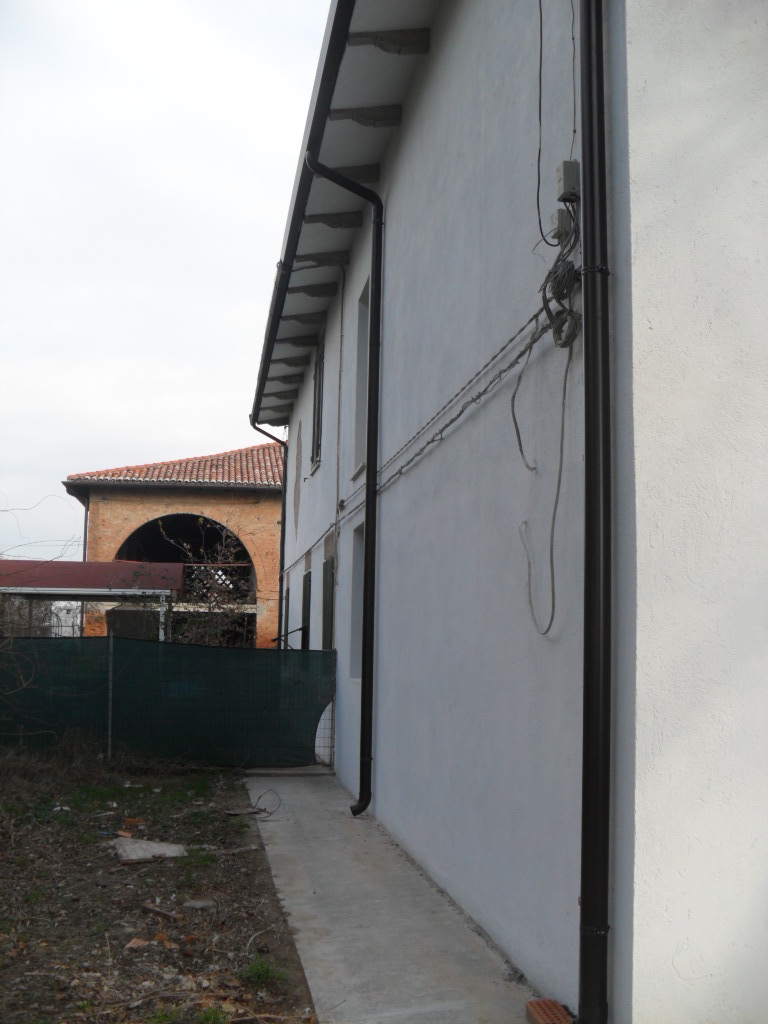 Villa Unifamiliare - Indipendente FERRARA vendita  S. Bartolomeo in bosco  ARIOSTEA IMMOBILIARE