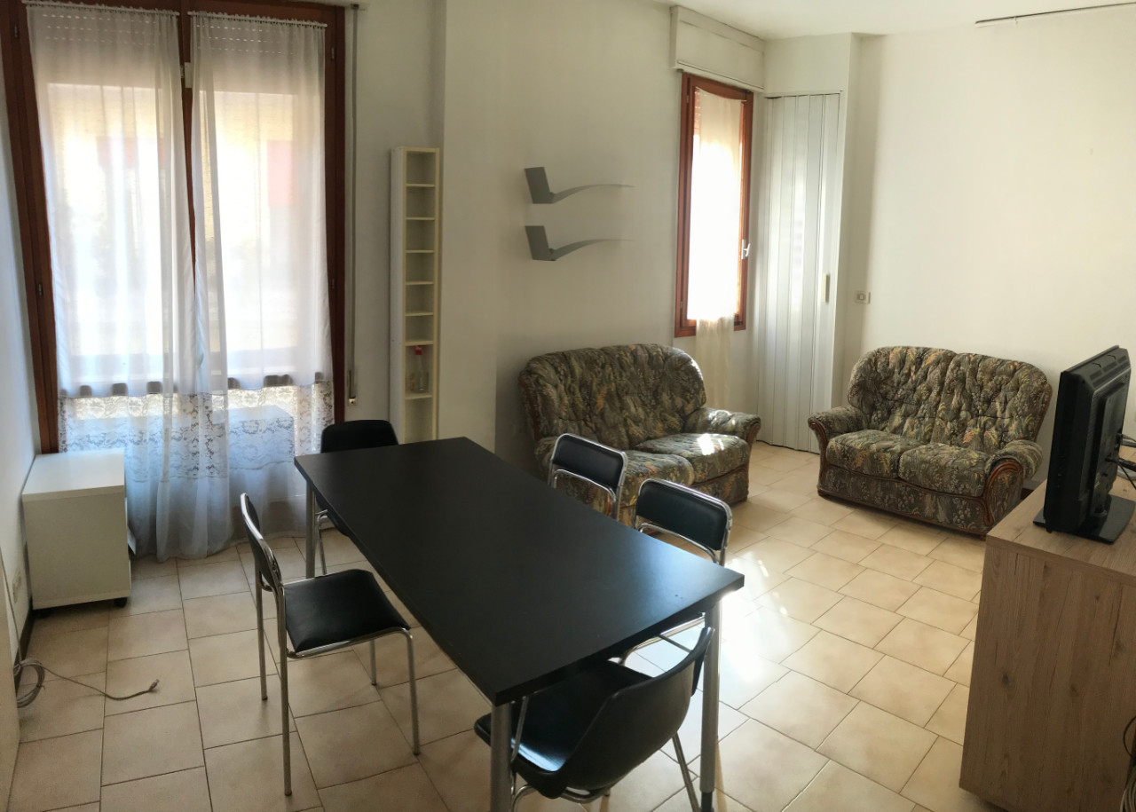 Appartamento FERRARA affitto  Entro Mura  ARIOSTEA IMMOBILIARE