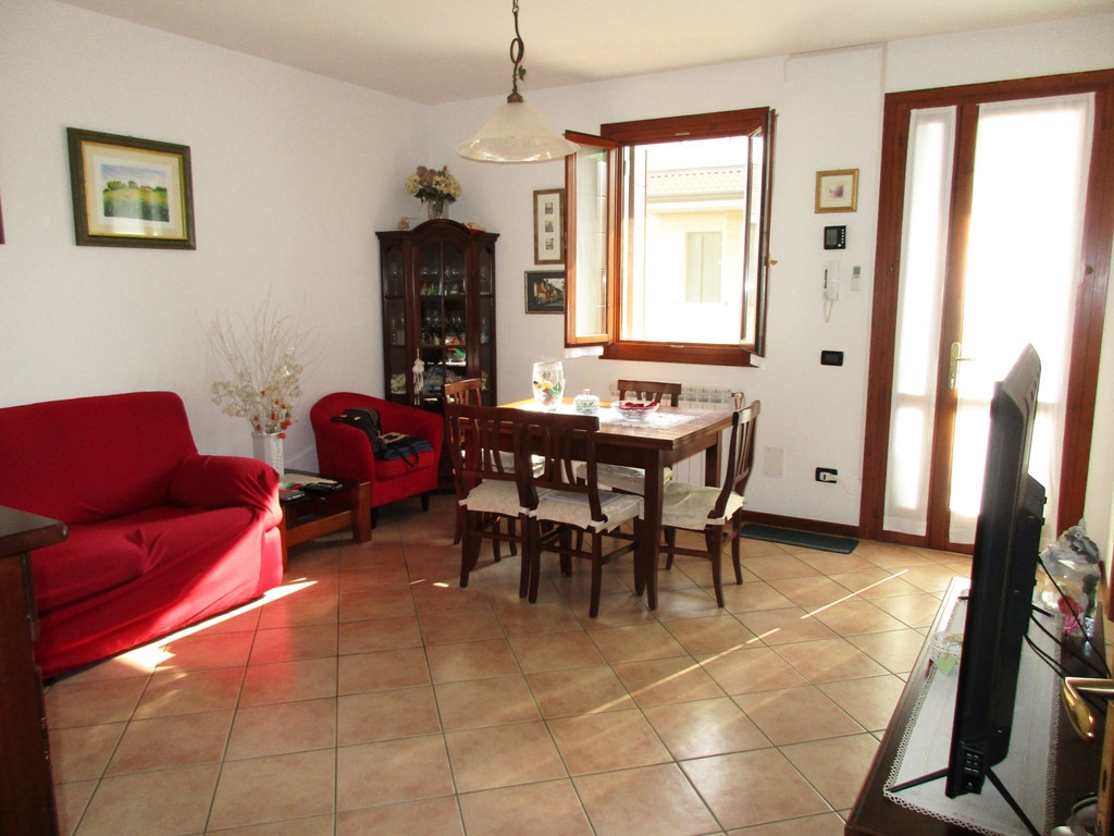 Appartamento OCCHIOBELLO vendita  Occhiobello  LA TORRE IMMOBILIARE