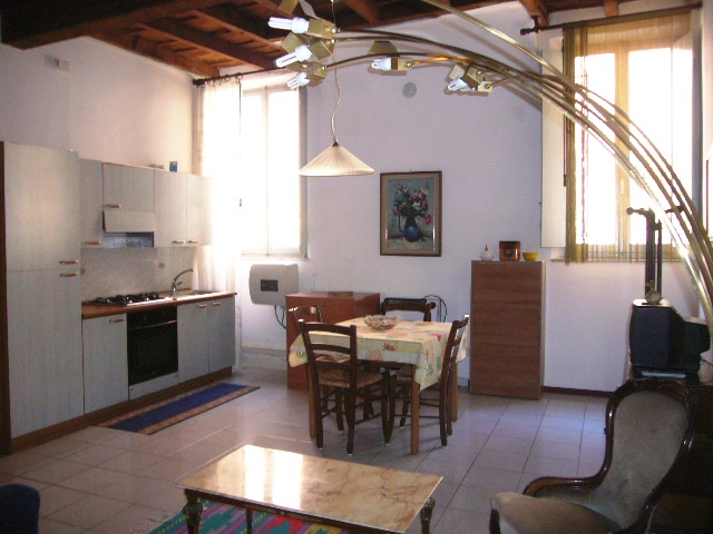  ferrara vendita quart: centro storico bozzolani immobiliare