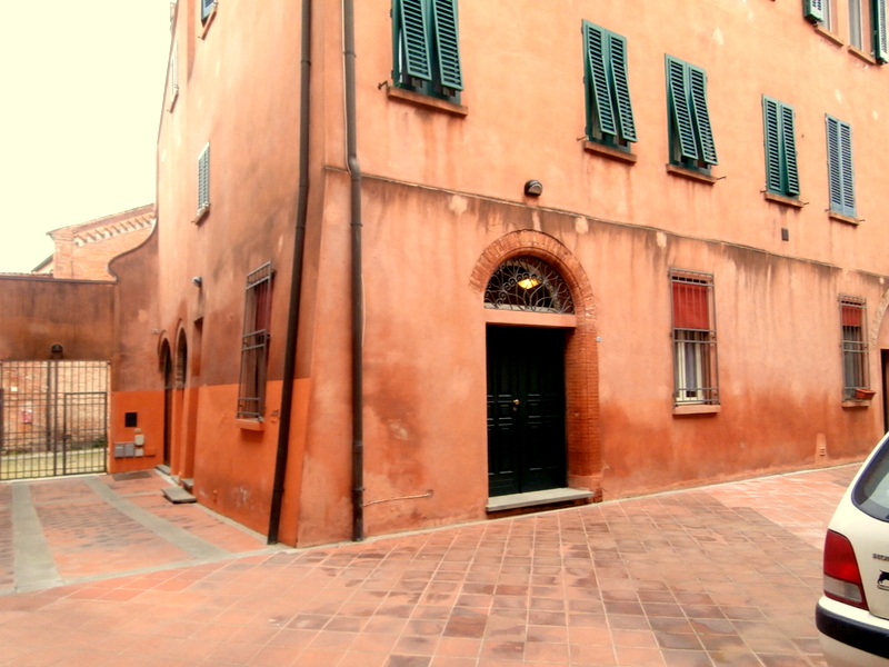  ferrara affitto quart: centro storico bozzolani-immobiliare