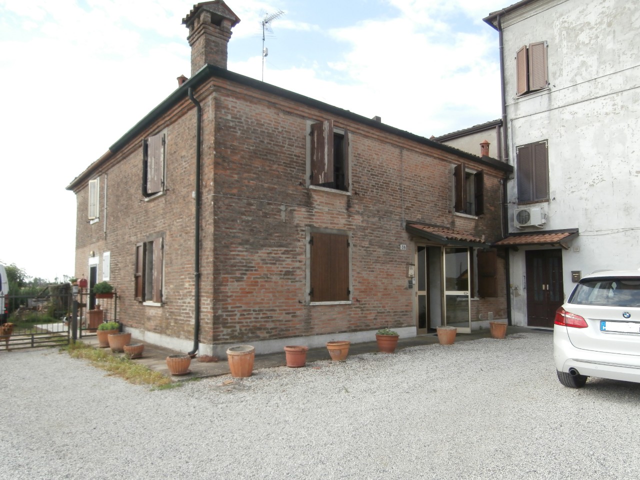  ferrara vendita quart: boara bozzolani immobiliare