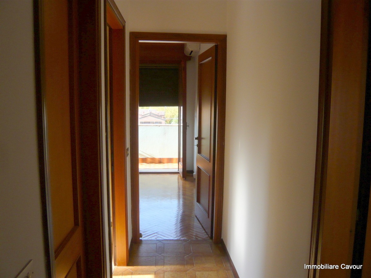 Appartamento FERRARA vendita  Via Bologna  IMMOBILIARE CAVOUR