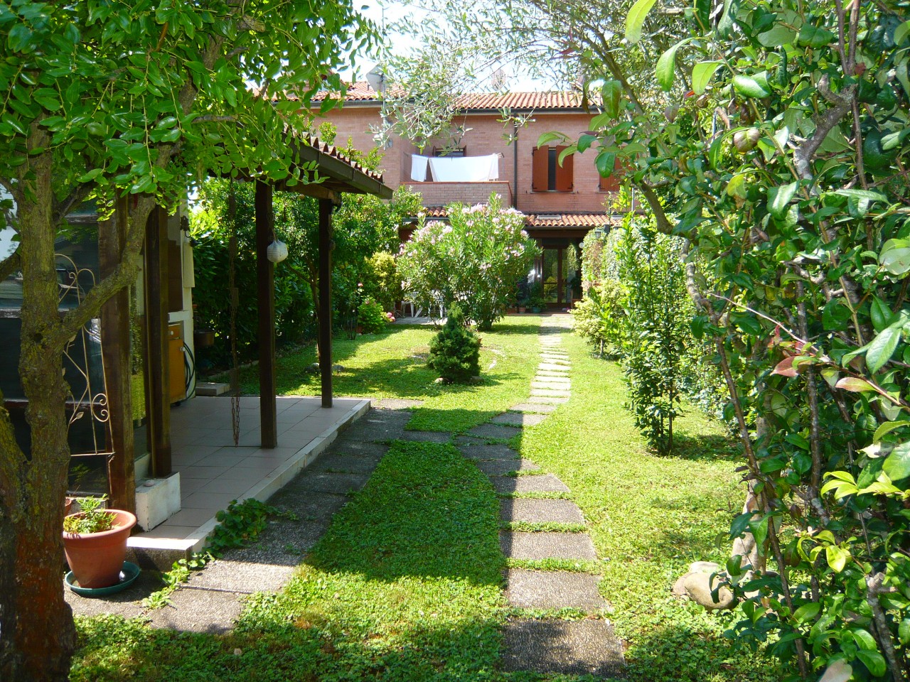  ferrara vendita quart: porotto-cassana immobiliare cavour