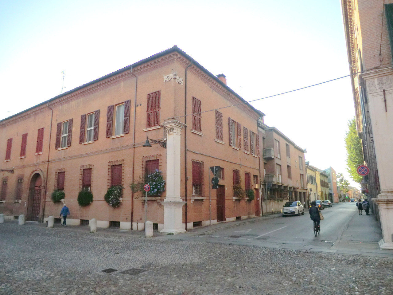 Appartamento FERRARA vendita  Centro Storico  Le case Intermedia