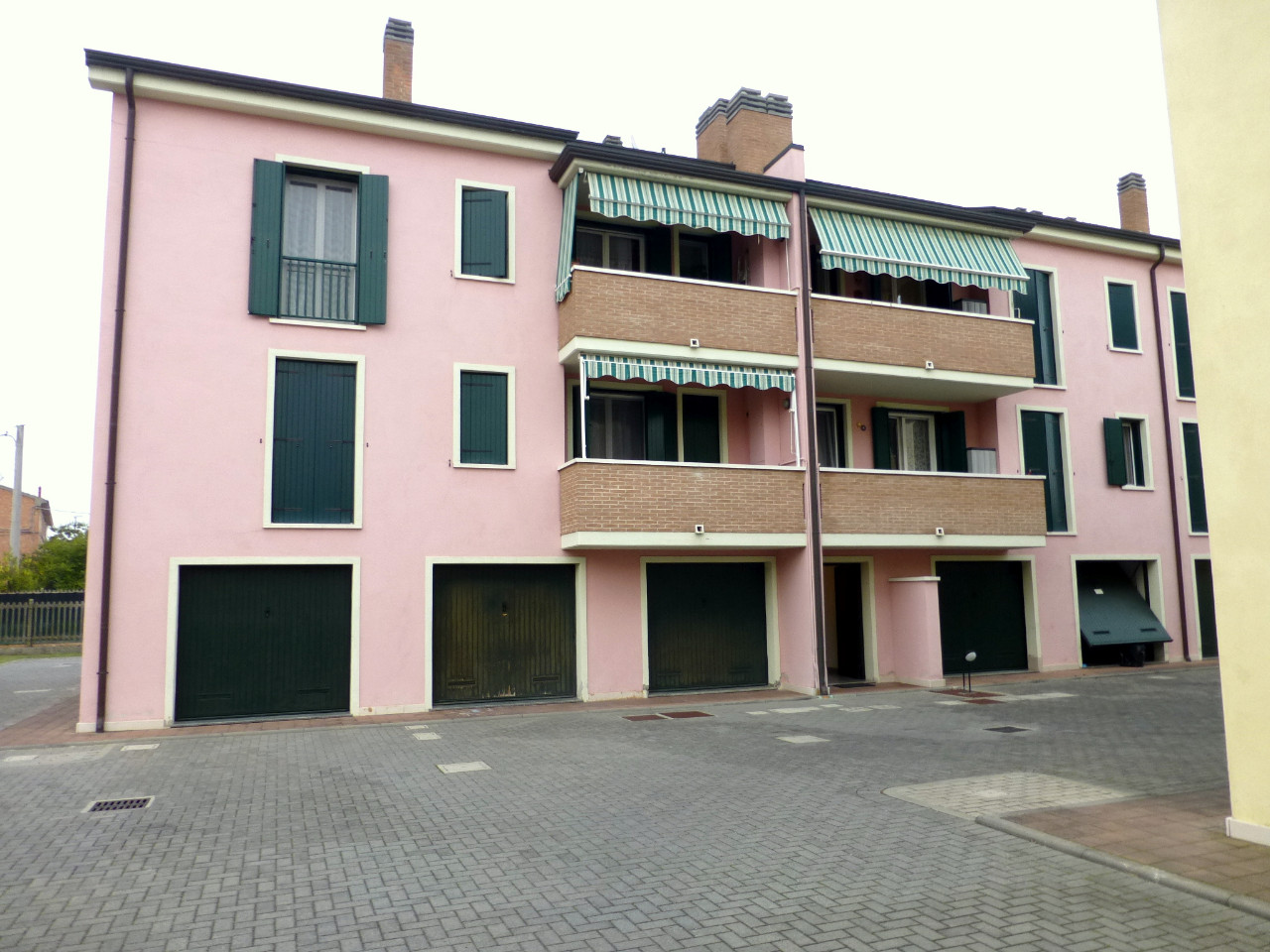 Appartamento FERRARA vendita  Via Bologna  Le case Intermedia