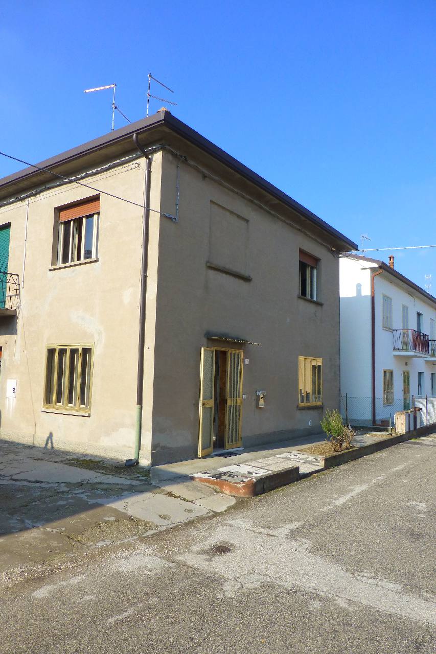 Villa Unifamiliare - Indipendente VOGHIERA vendita  Voghiera  Le case Intermedia