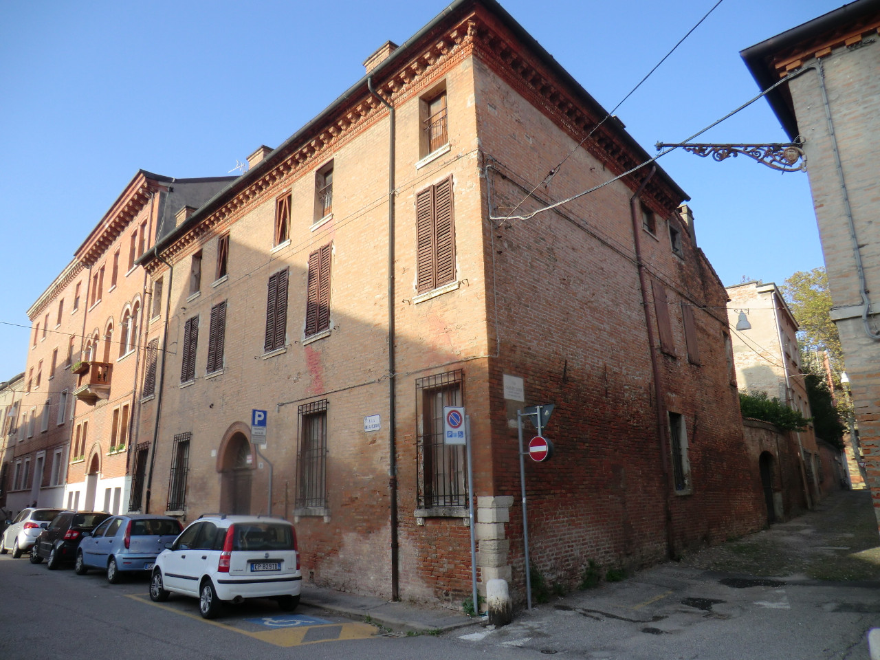 Palazzo in vendita a Ferrara (FE)