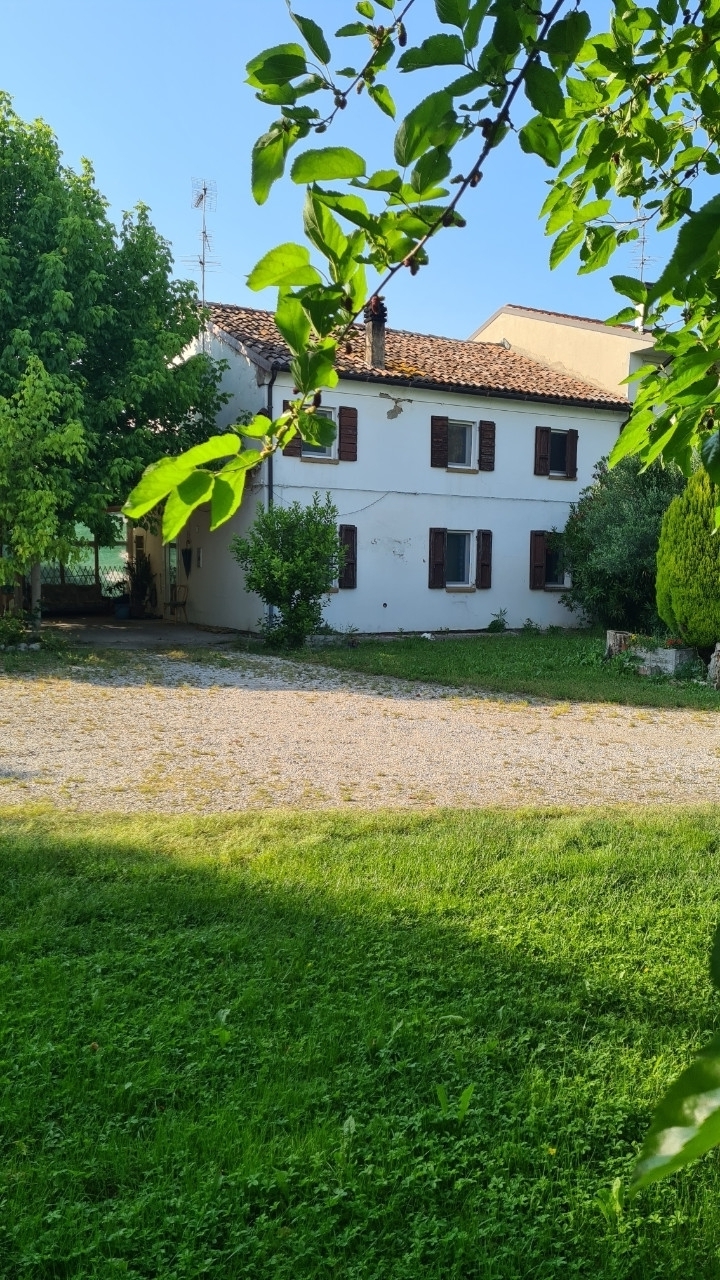 Casa semi-indipendente in vendita a Voghiera (FE)
