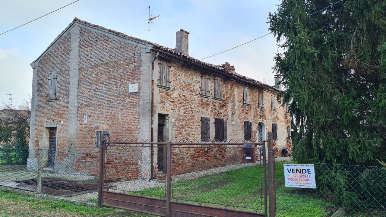 Rustico in vendita a Ferrara (FE)