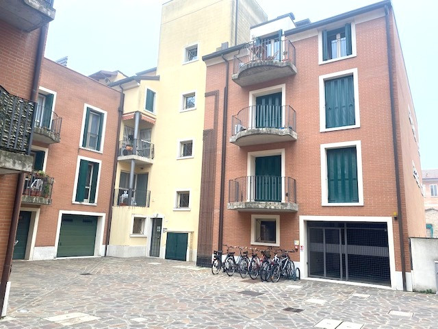 Appartamento in vendita Ferrara Zona Via Bologna