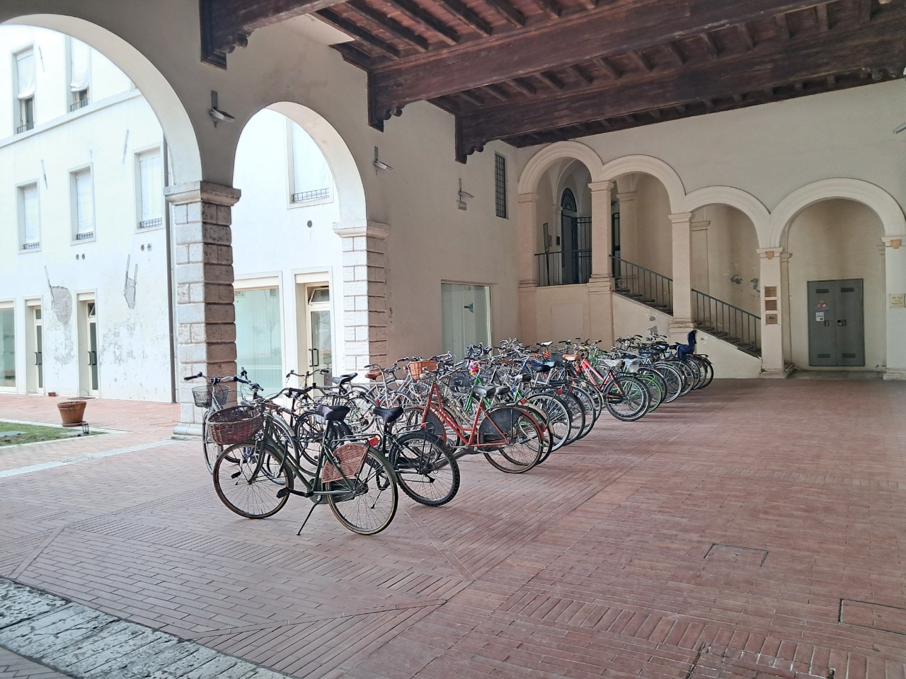 Appartamento in vendita Ferrara Zona Centro Storico
