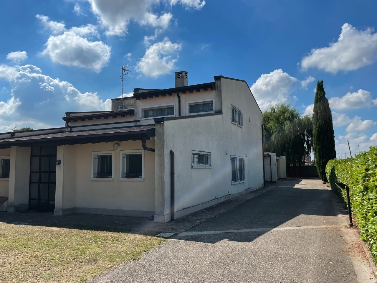 Villa Indip. in vendita Ferrara Zona Porotto