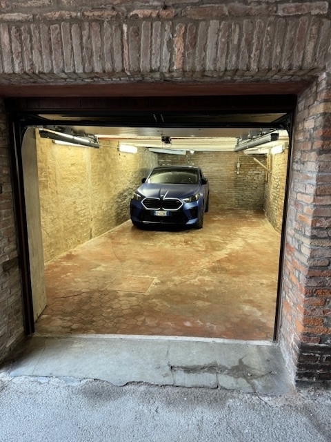 Garage in vendita Ferrara Zona Centro Storico