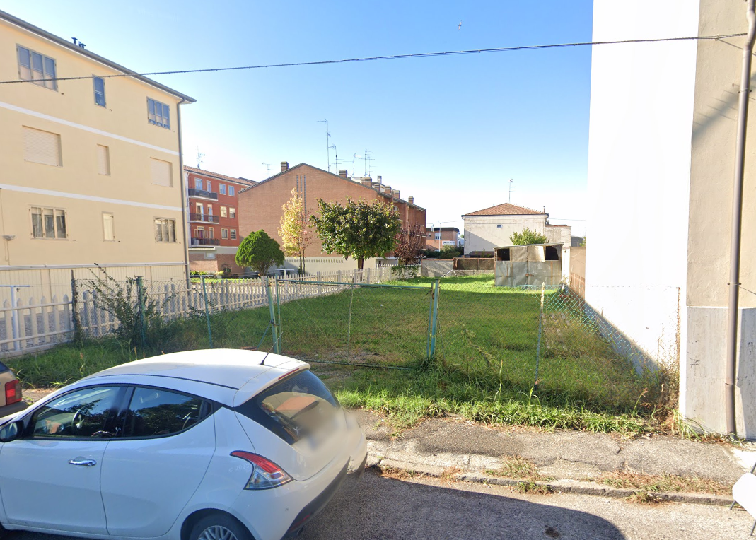 Lotto Edificabile in vendita Ferrara Zona Via Bologna