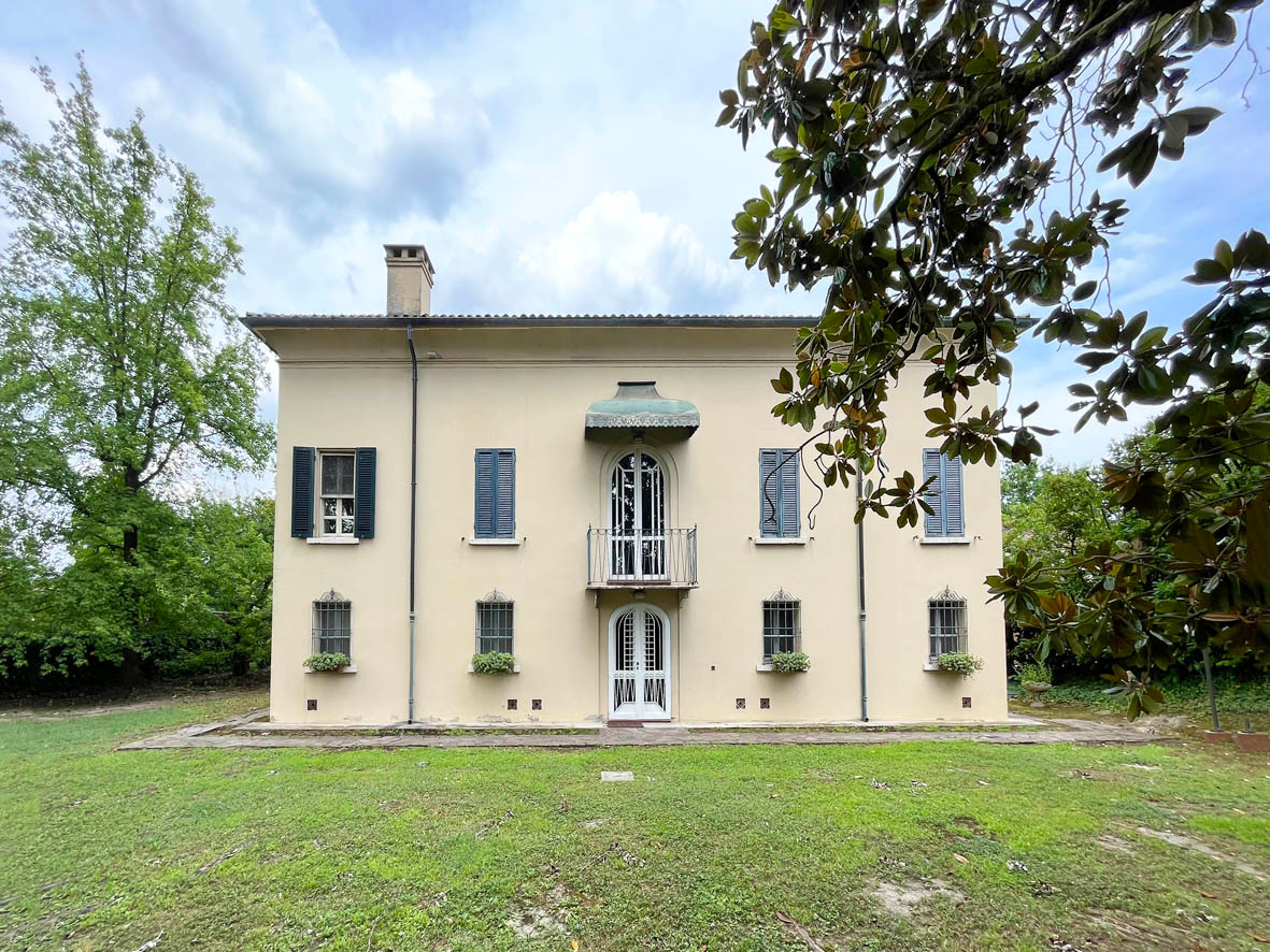 Villa Indip. in vendita Ferrara Zona Via Ravenna
