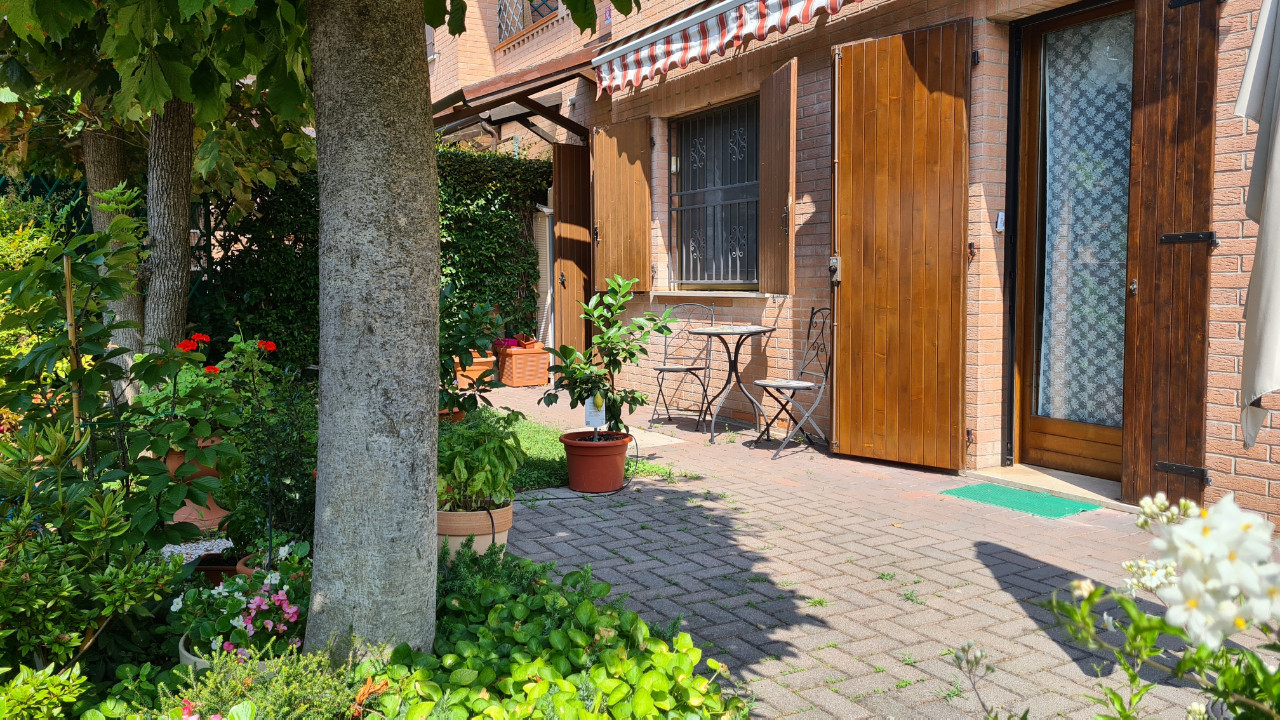 Villetta  Di Testa in vendita Ferrara Zona Via Pomposa